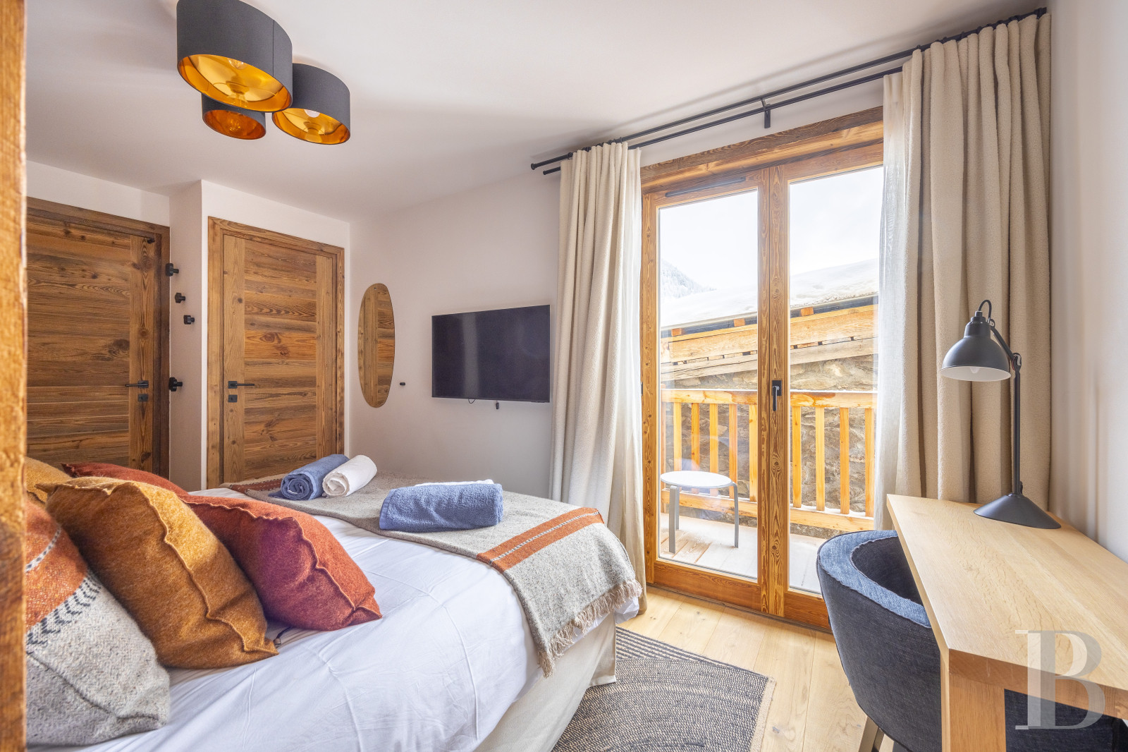 A former village house completely renovated to create a luxurious chalet in Tignes-les-Brévières in Savoie - photo  n°14